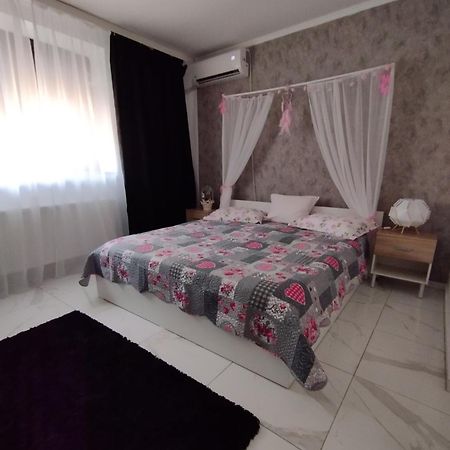 Tomis Promenada Appartement Constanţa Buitenkant foto