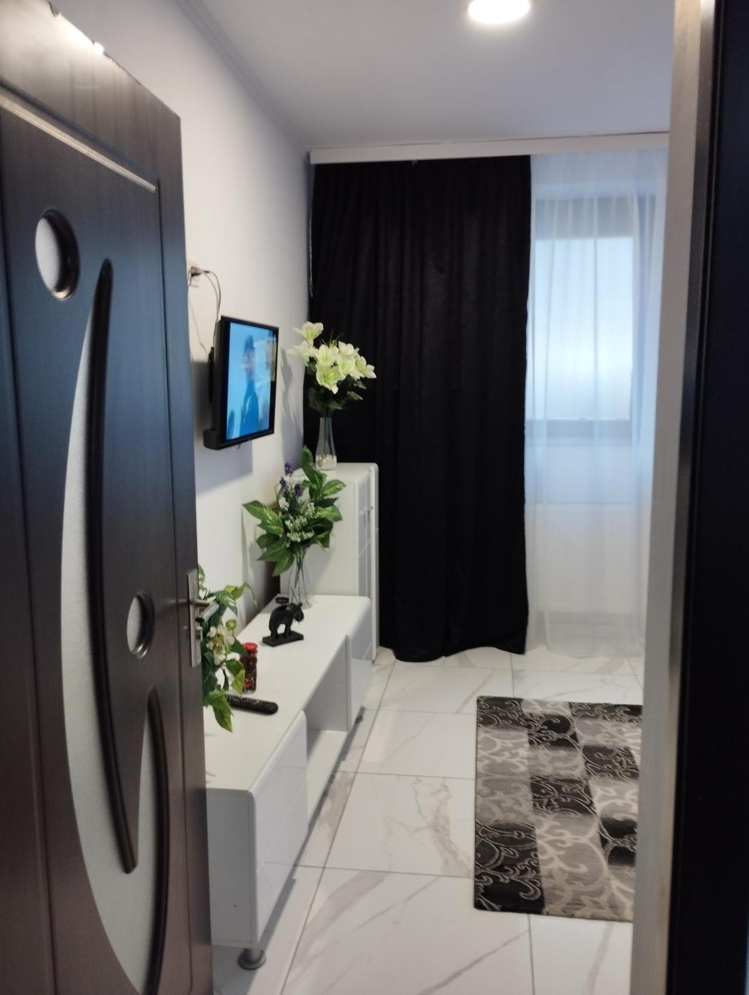 Tomis Promenada Appartement Constanţa Buitenkant foto