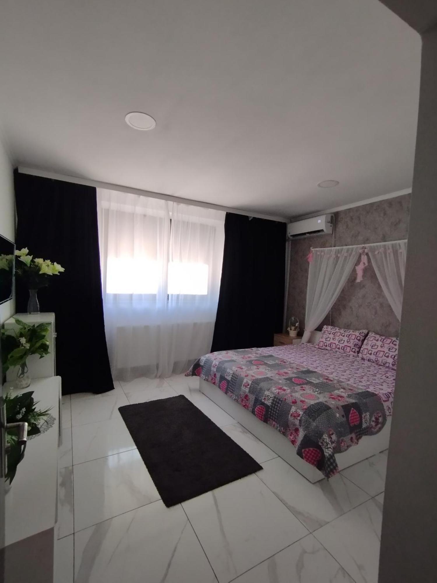 Tomis Promenada Appartement Constanţa Buitenkant foto